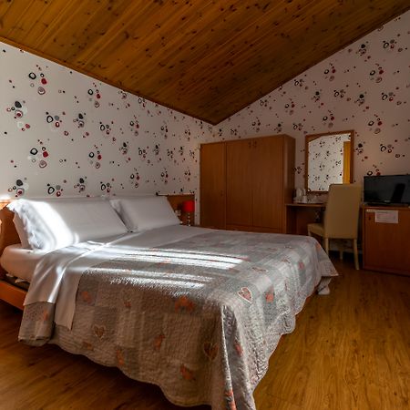 Hotel Donatello Bologna Esterno foto