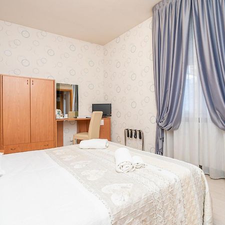 Hotel Donatello Bologna Esterno foto
