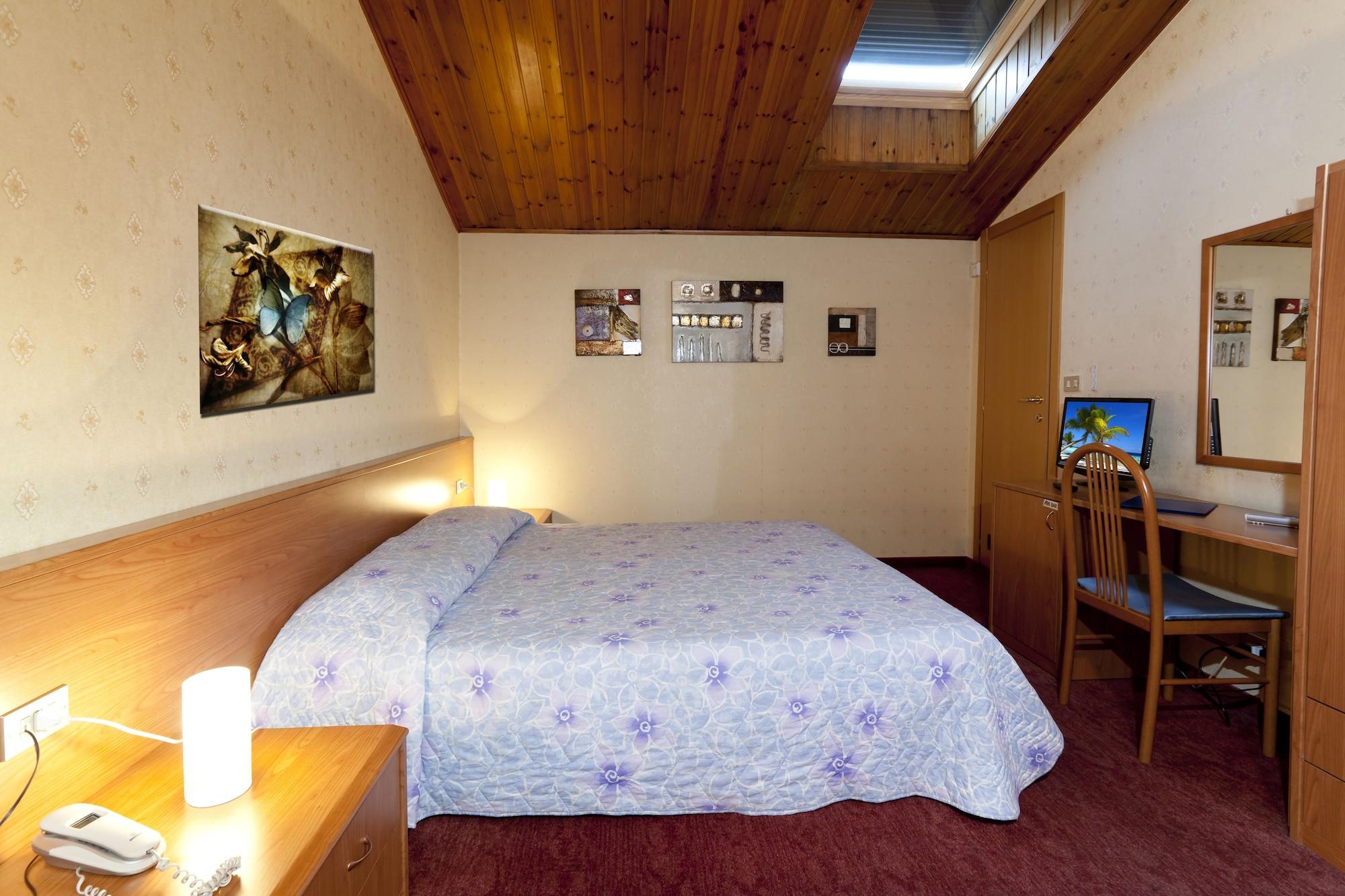 Hotel Donatello Bologna Esterno foto