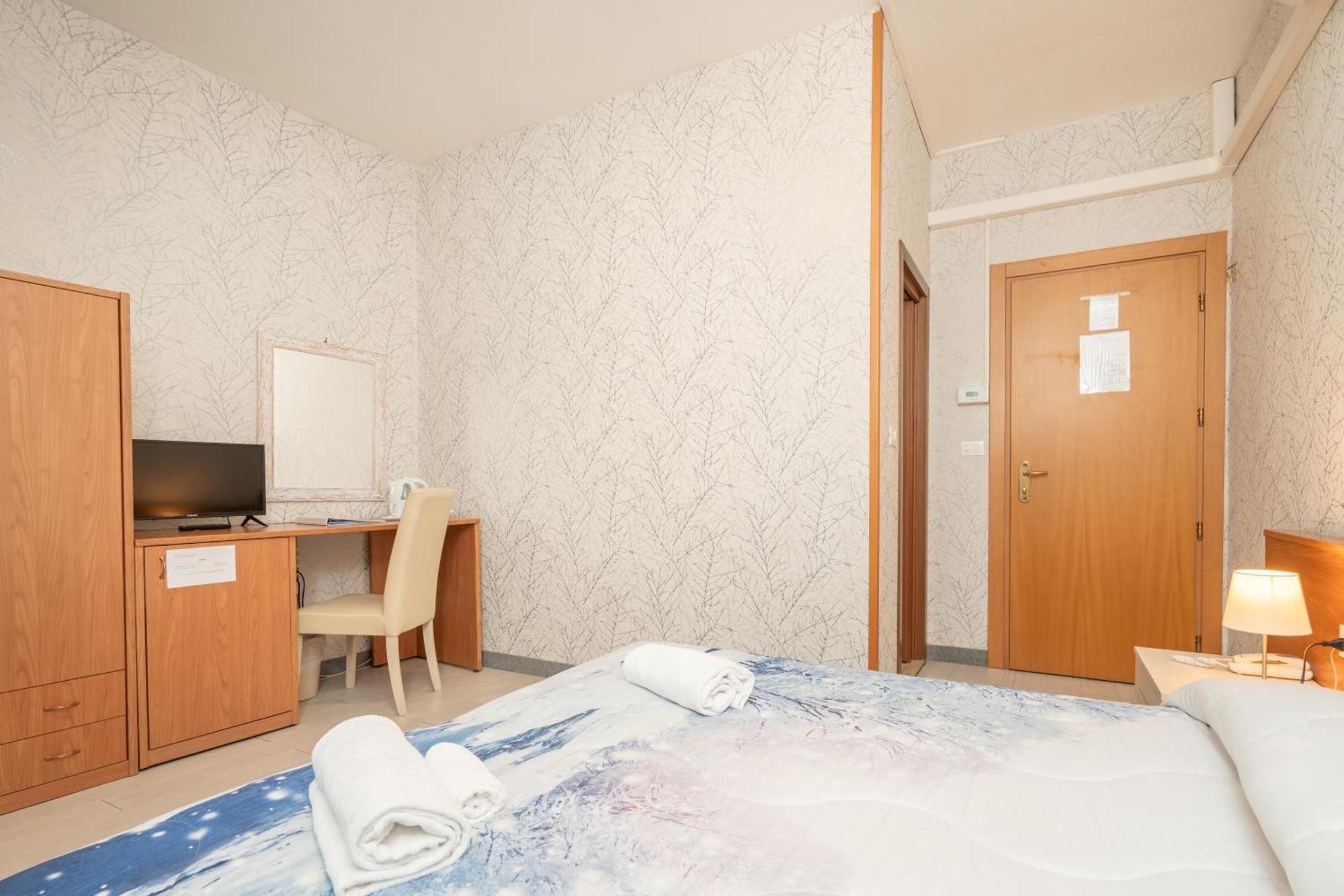 Hotel Donatello Bologna Esterno foto
