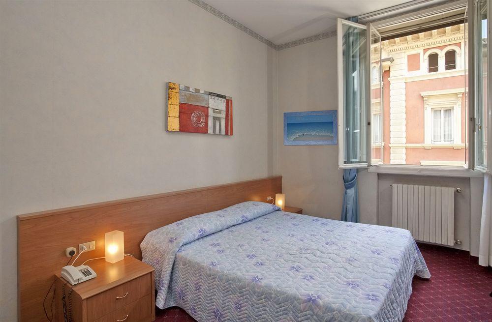 Hotel Donatello Bologna Esterno foto